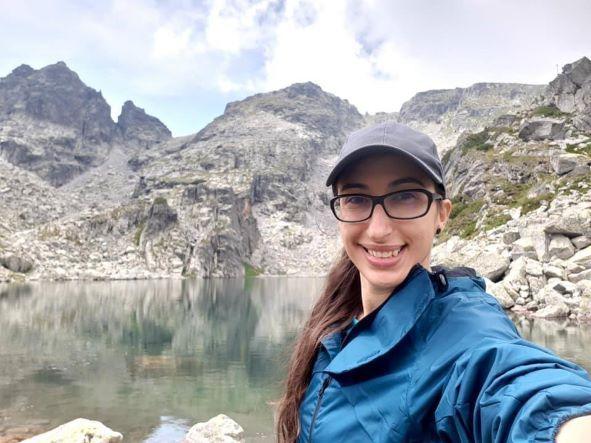 Запознайте се с Ана Николова